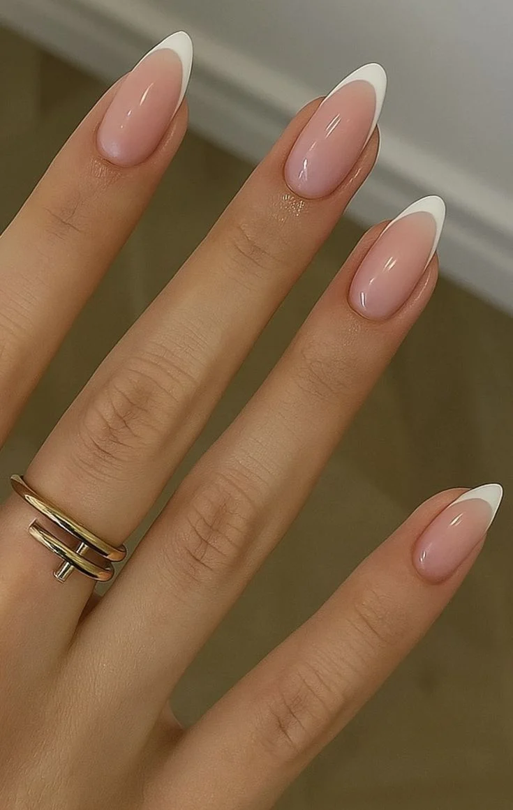 Elegant Almond French Tip Nails: Classic Nude & White Manicure